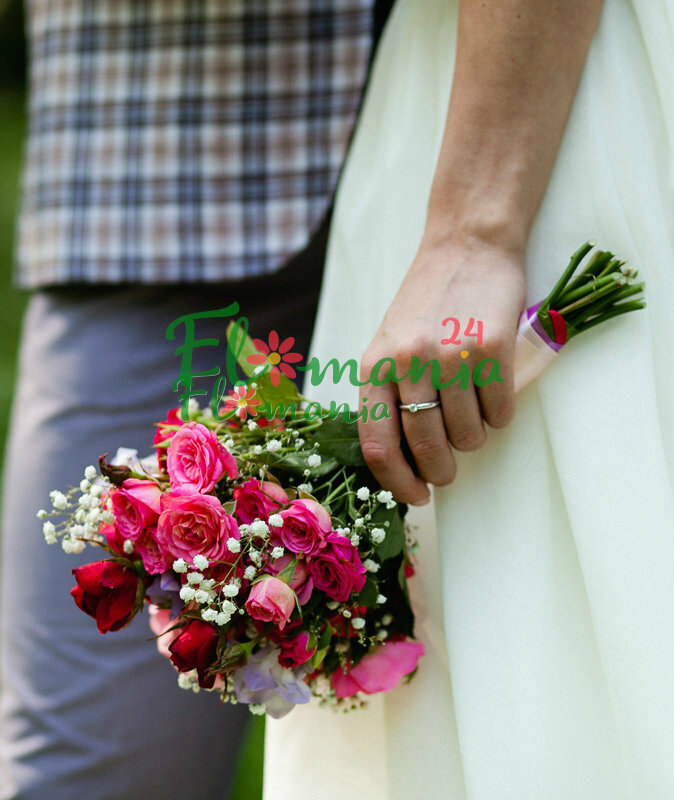 Букет невесты из роз маленький - 73 фото